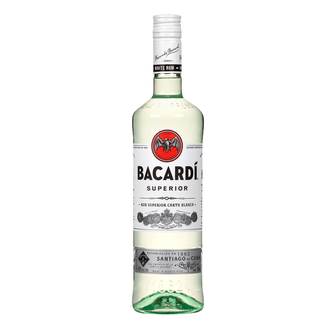 Botella de Bacardí Superior